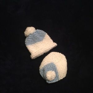 A Baby's Hat And Scarf